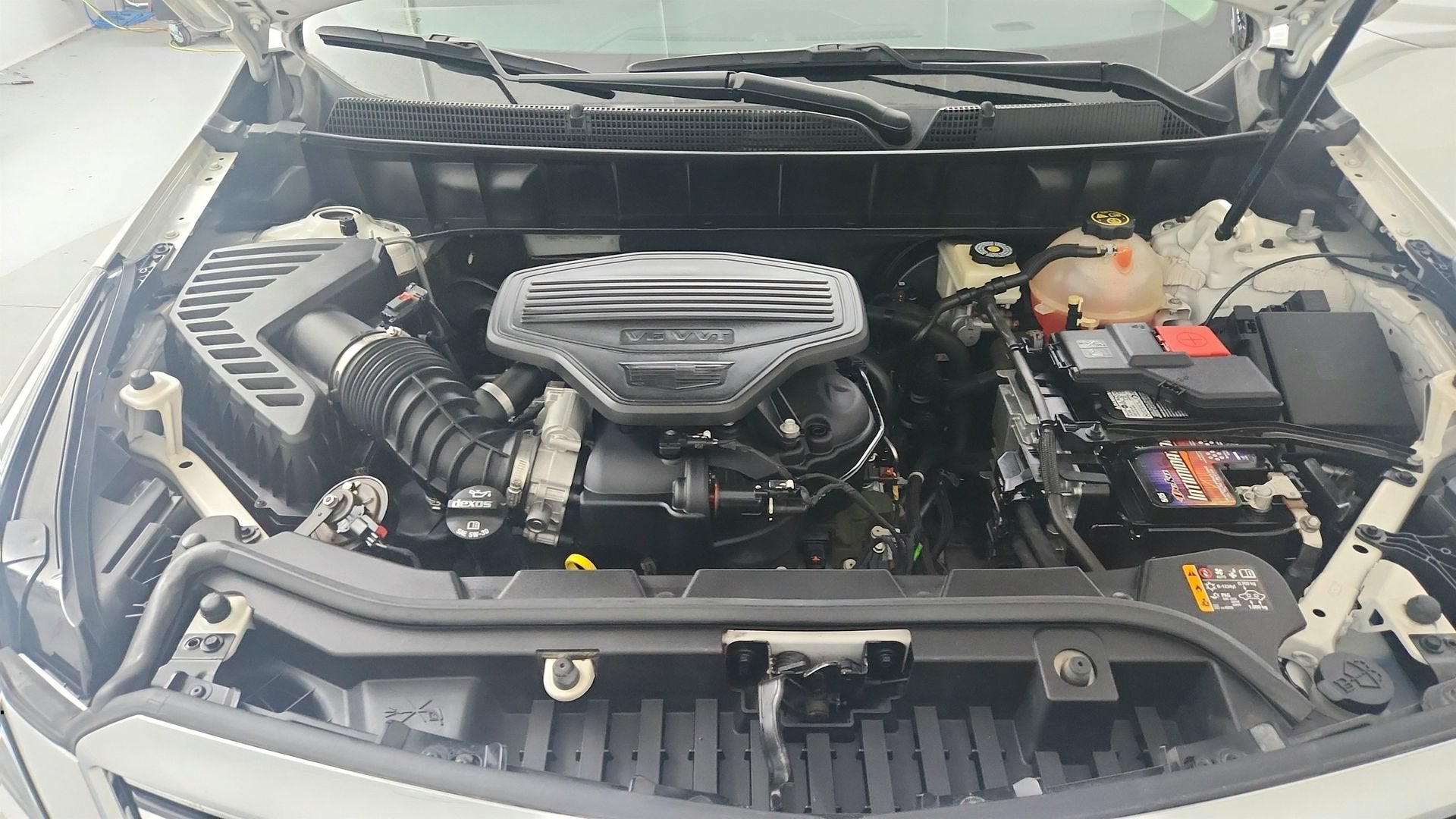 2017 Cadillac XT5 Luxury FWD