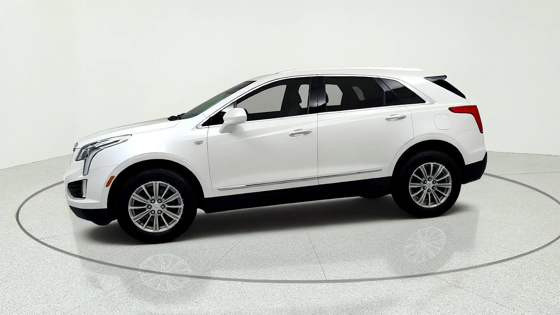 2017 Cadillac XT5 Luxury FWD
