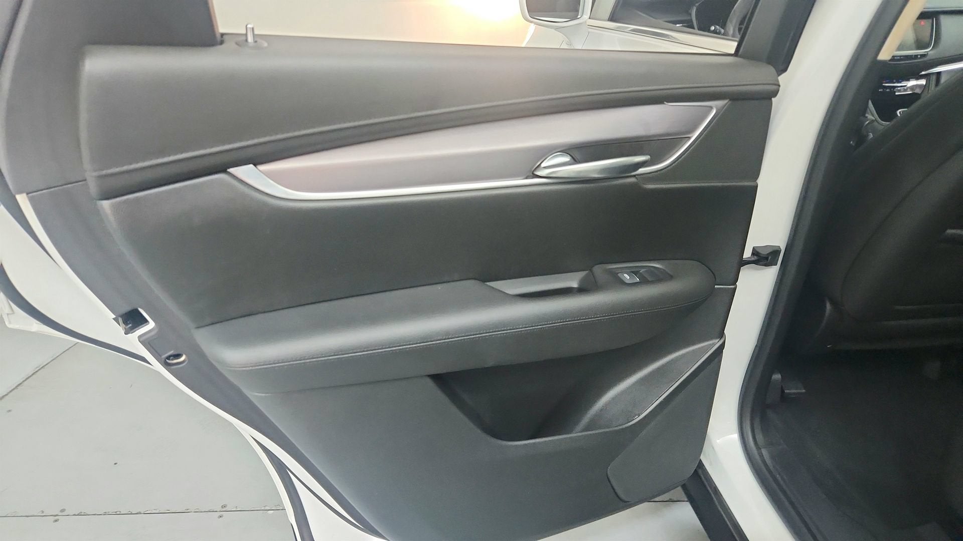 2017 Cadillac XT5 Luxury FWD