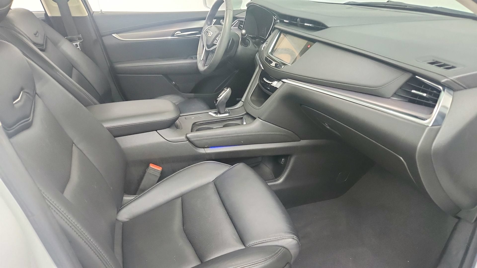 2017 Cadillac XT5 Luxury FWD