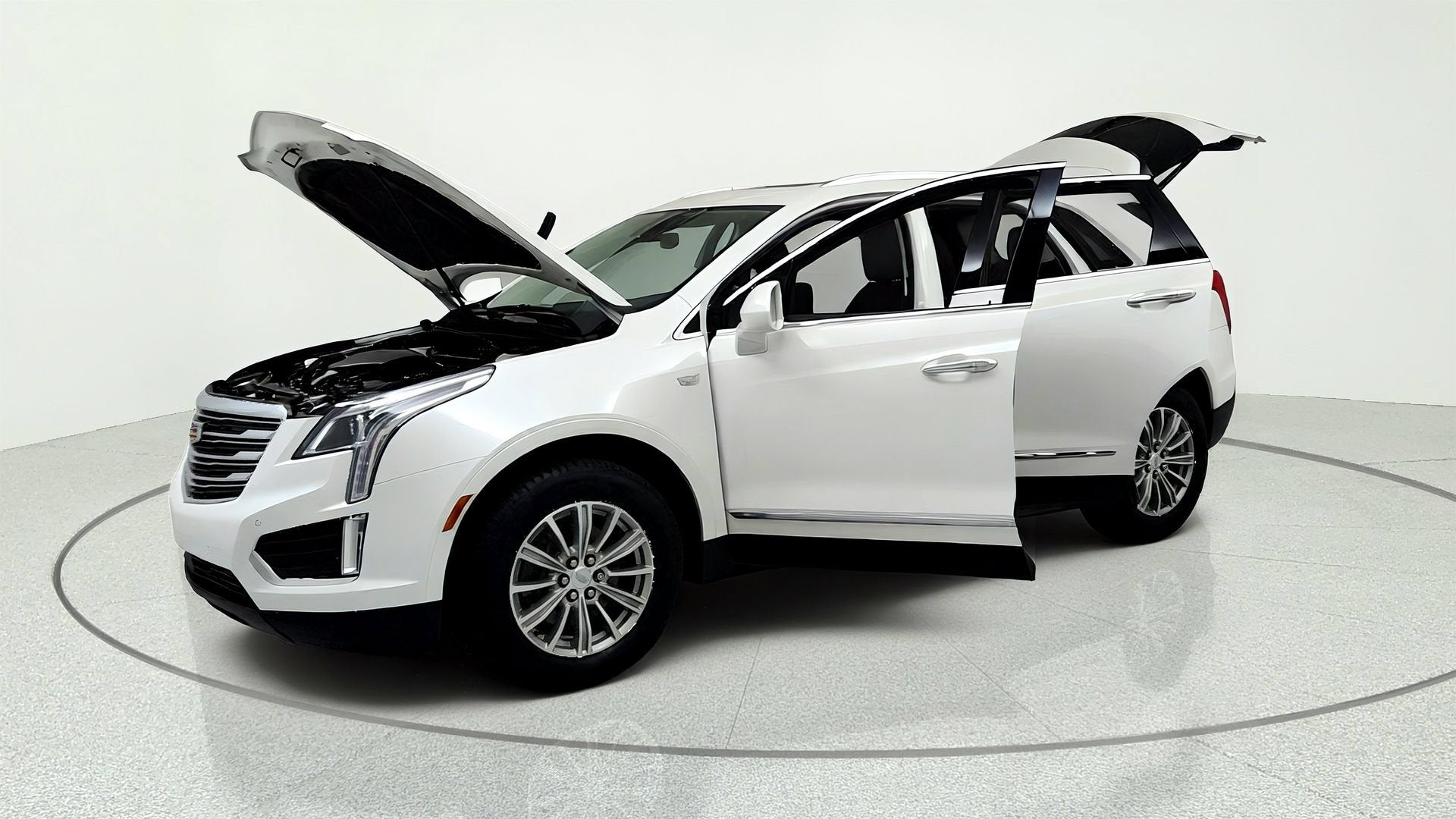 2017 Cadillac XT5 Luxury FWD
