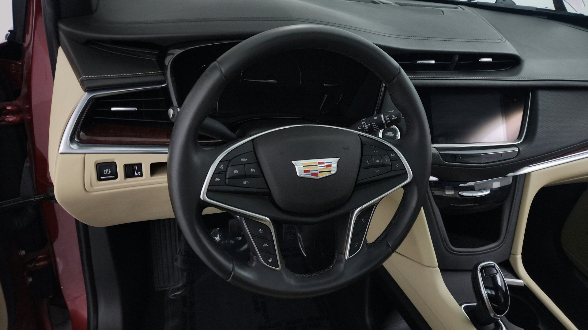 2018 Cadillac XT5 Luxury FWD