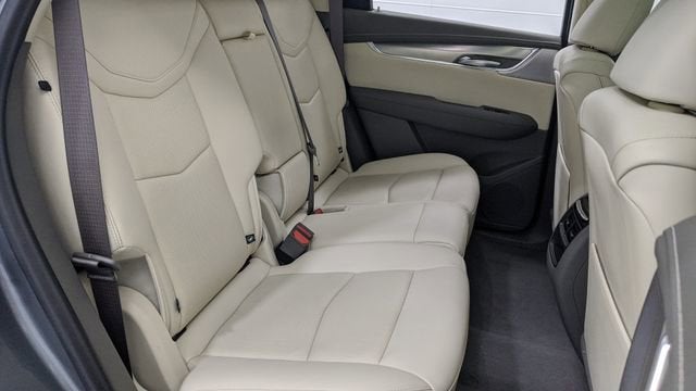 2021 Cadillac XT5 FWD Premium Luxury