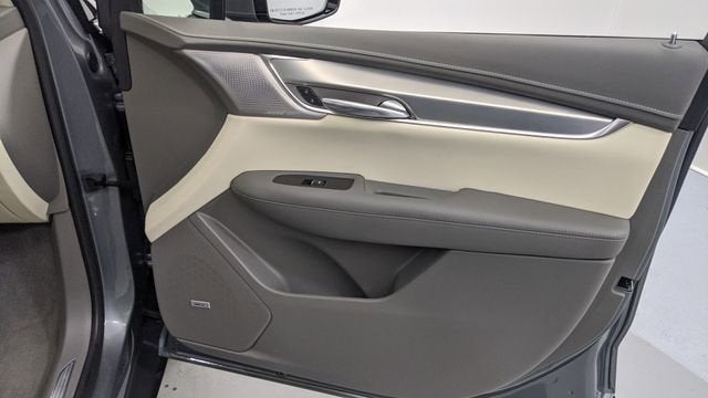 2021 Cadillac XT5 FWD Premium Luxury