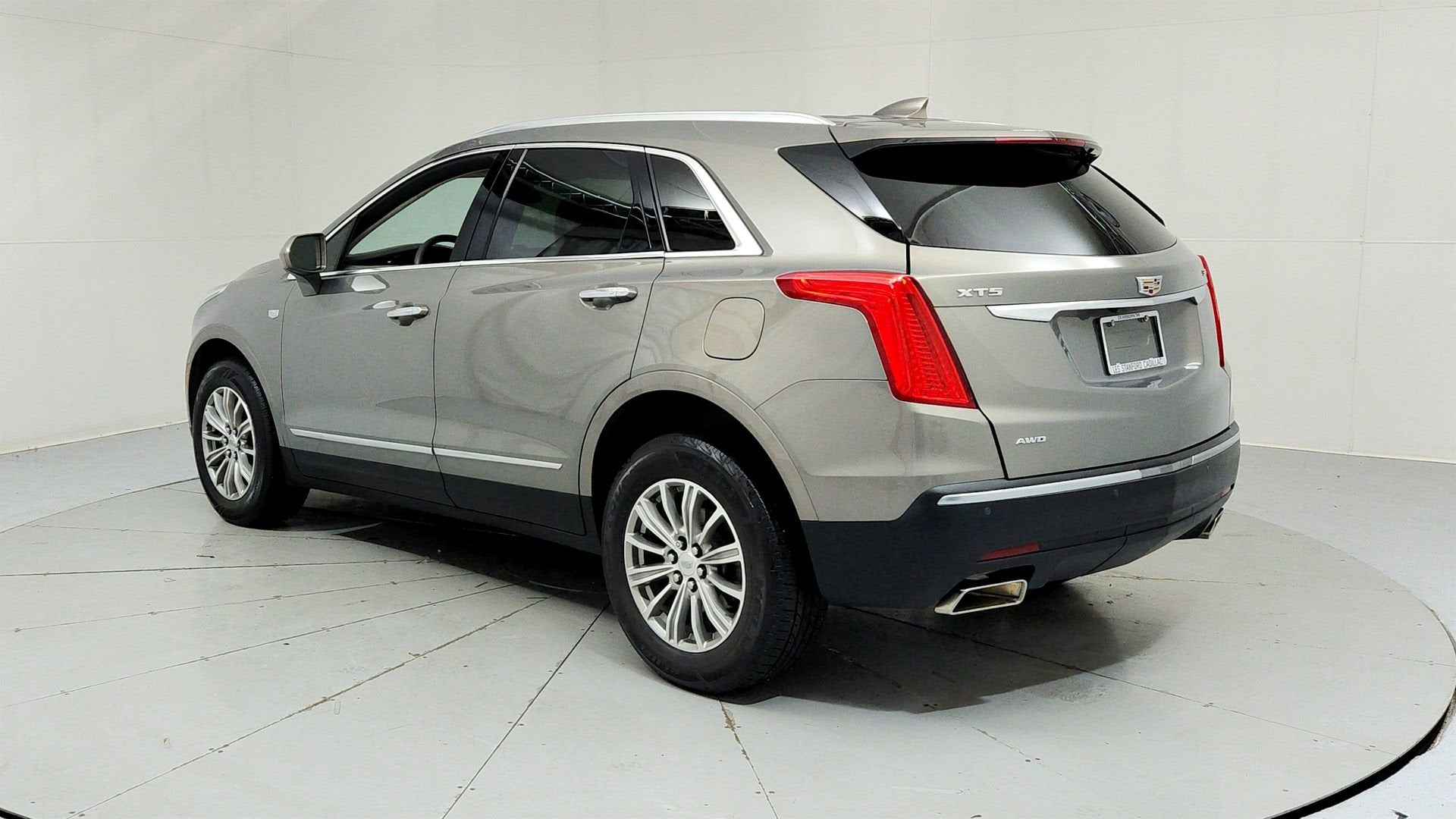 2018 Cadillac XT5 Luxury AWD