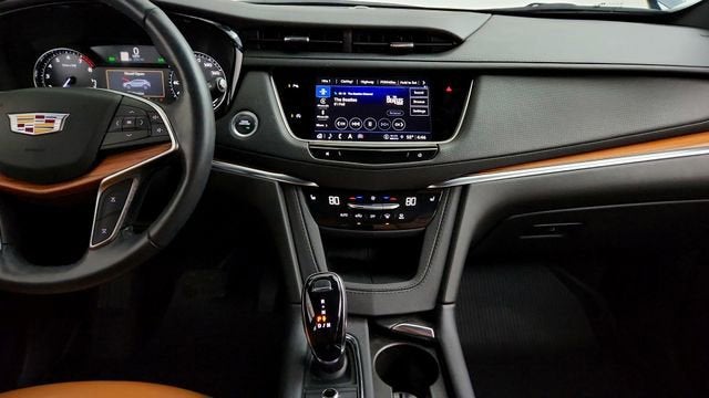 2024 Cadillac XT5 Premium Luxury