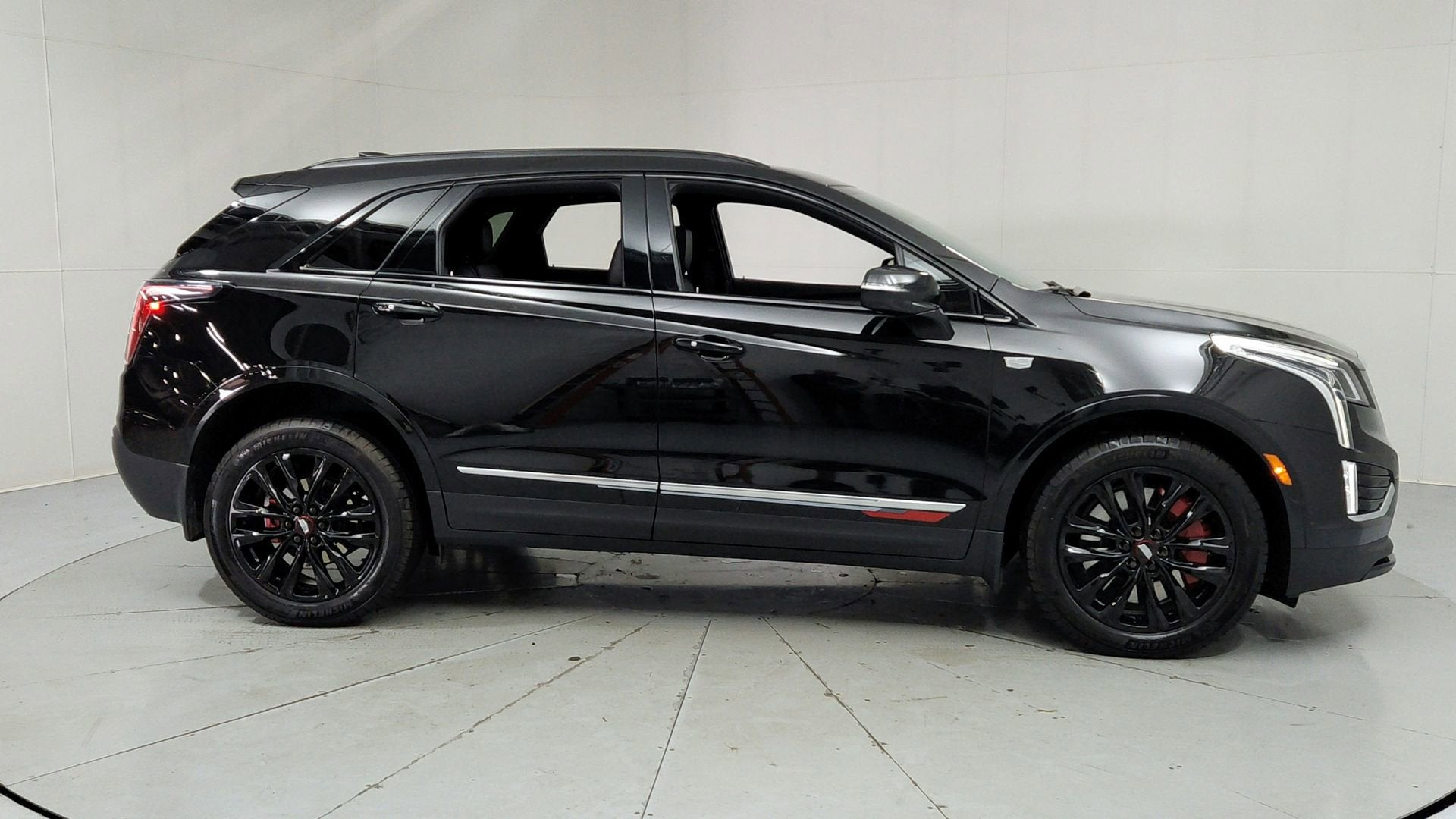 2024 Cadillac XT5 Sport