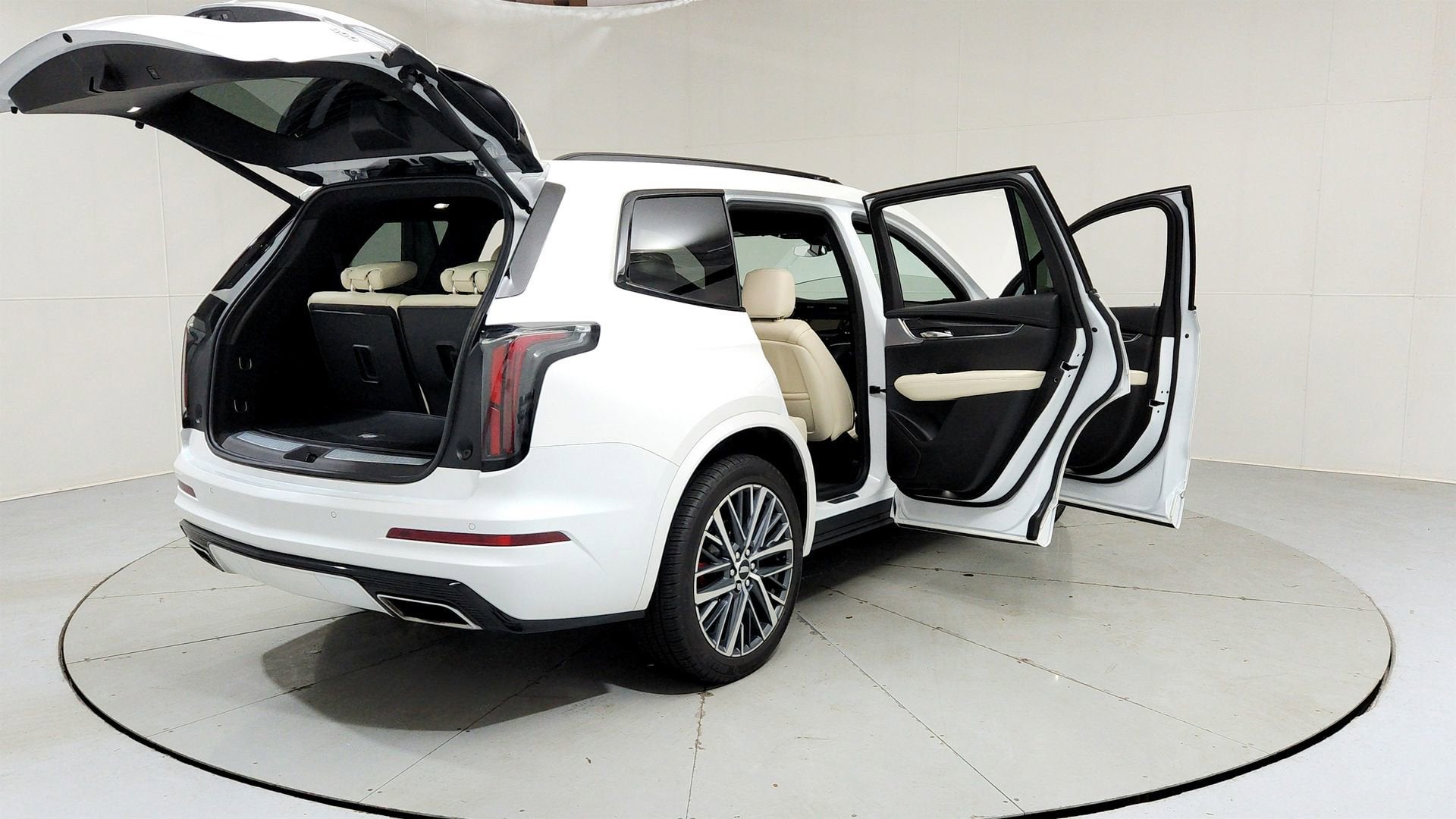 2024 Cadillac XT6 Sport