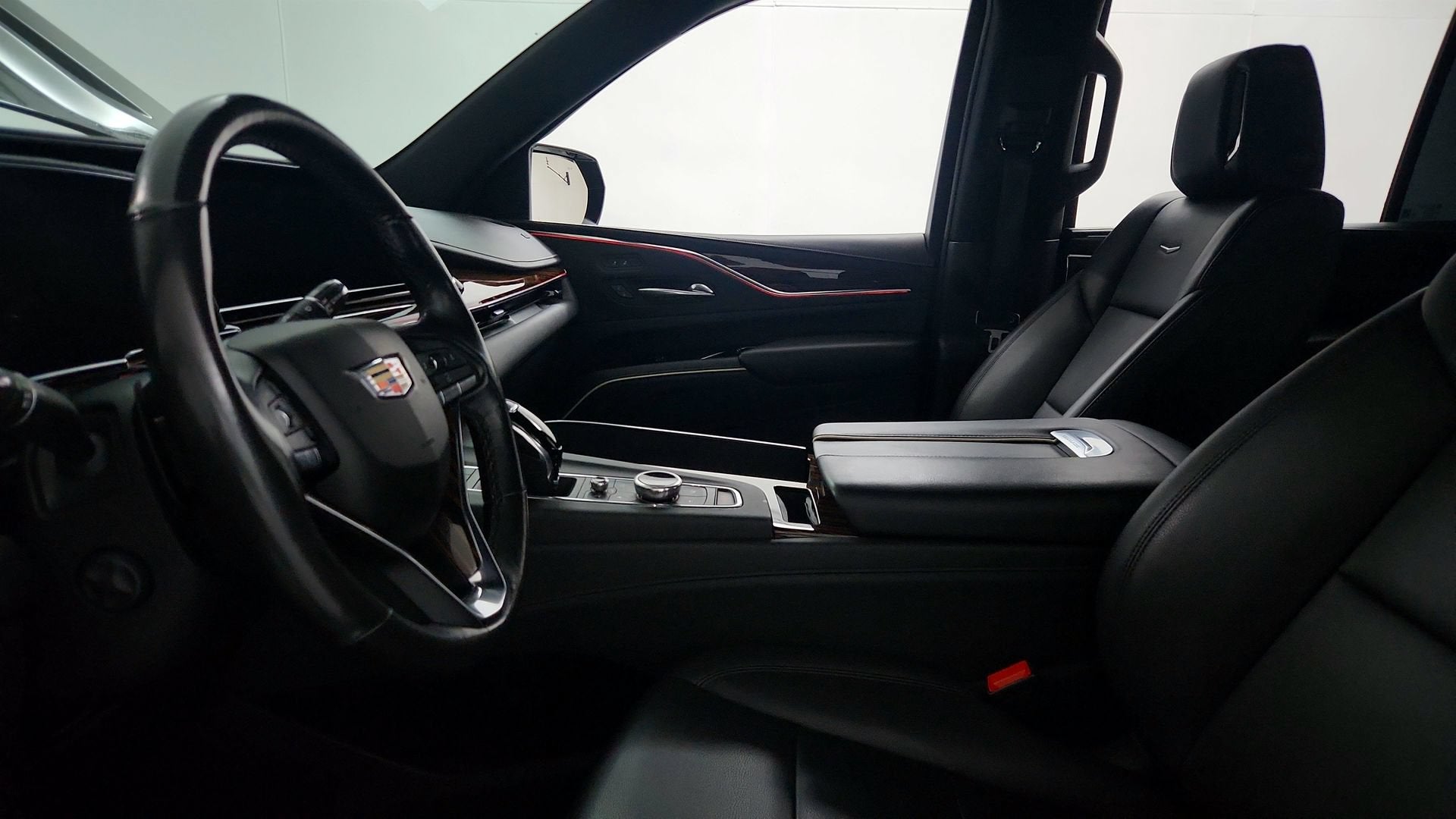 2022 Cadillac Escalade Luxury