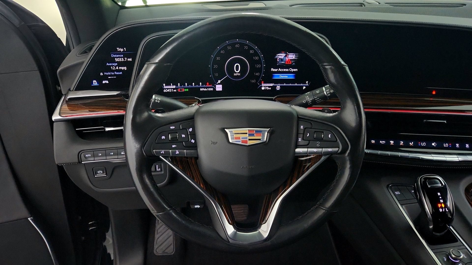 2022 Cadillac Escalade Luxury
