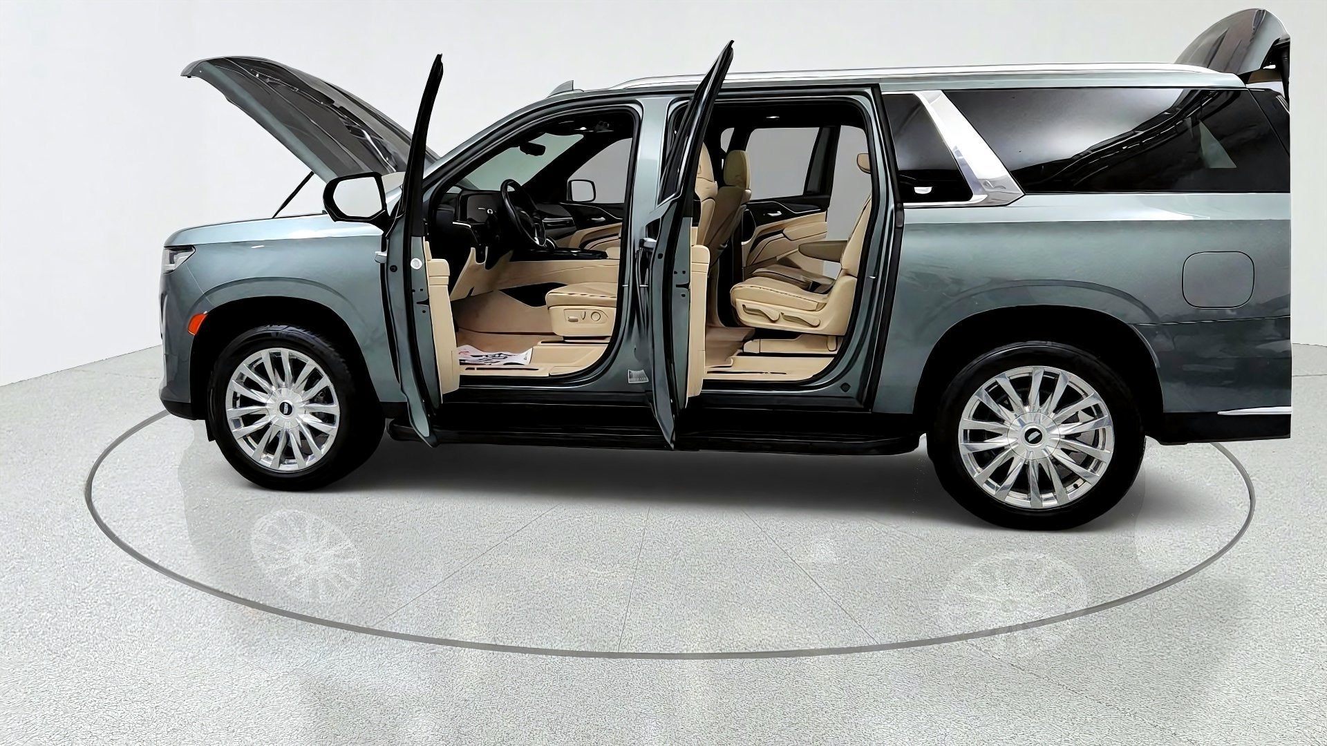 2024 Cadillac Escalade ESV Premium Luxury
