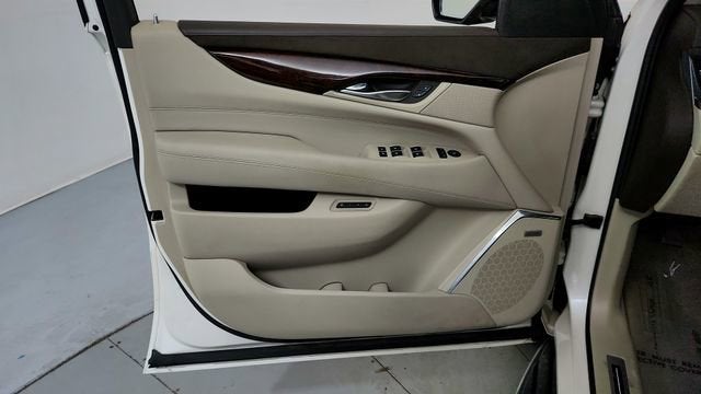 2015 Cadillac Escalade Luxury