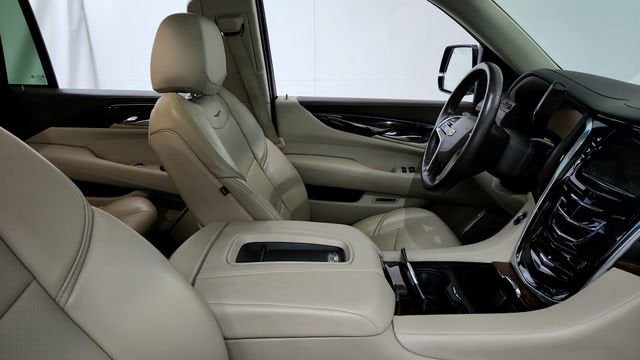 2015 Cadillac Escalade Luxury