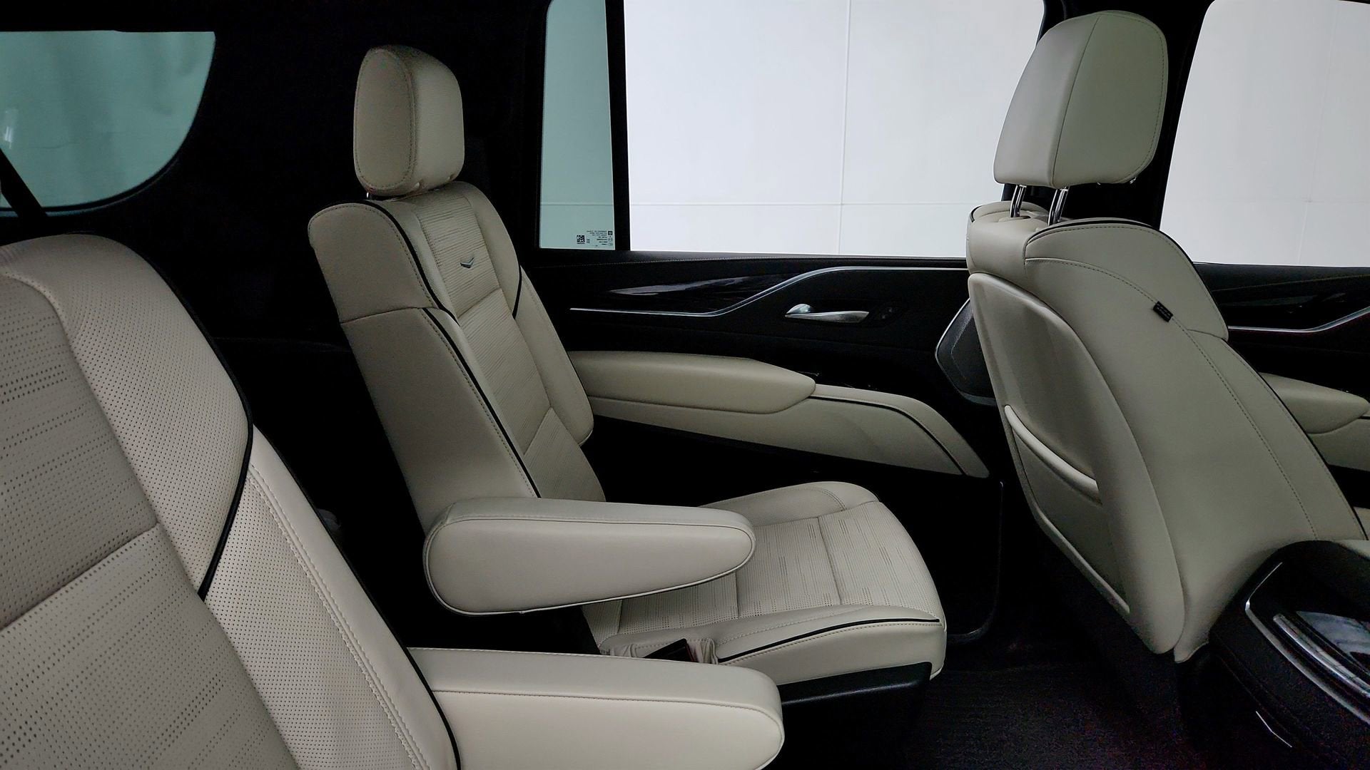 2023 Cadillac Escalade ESV Sport