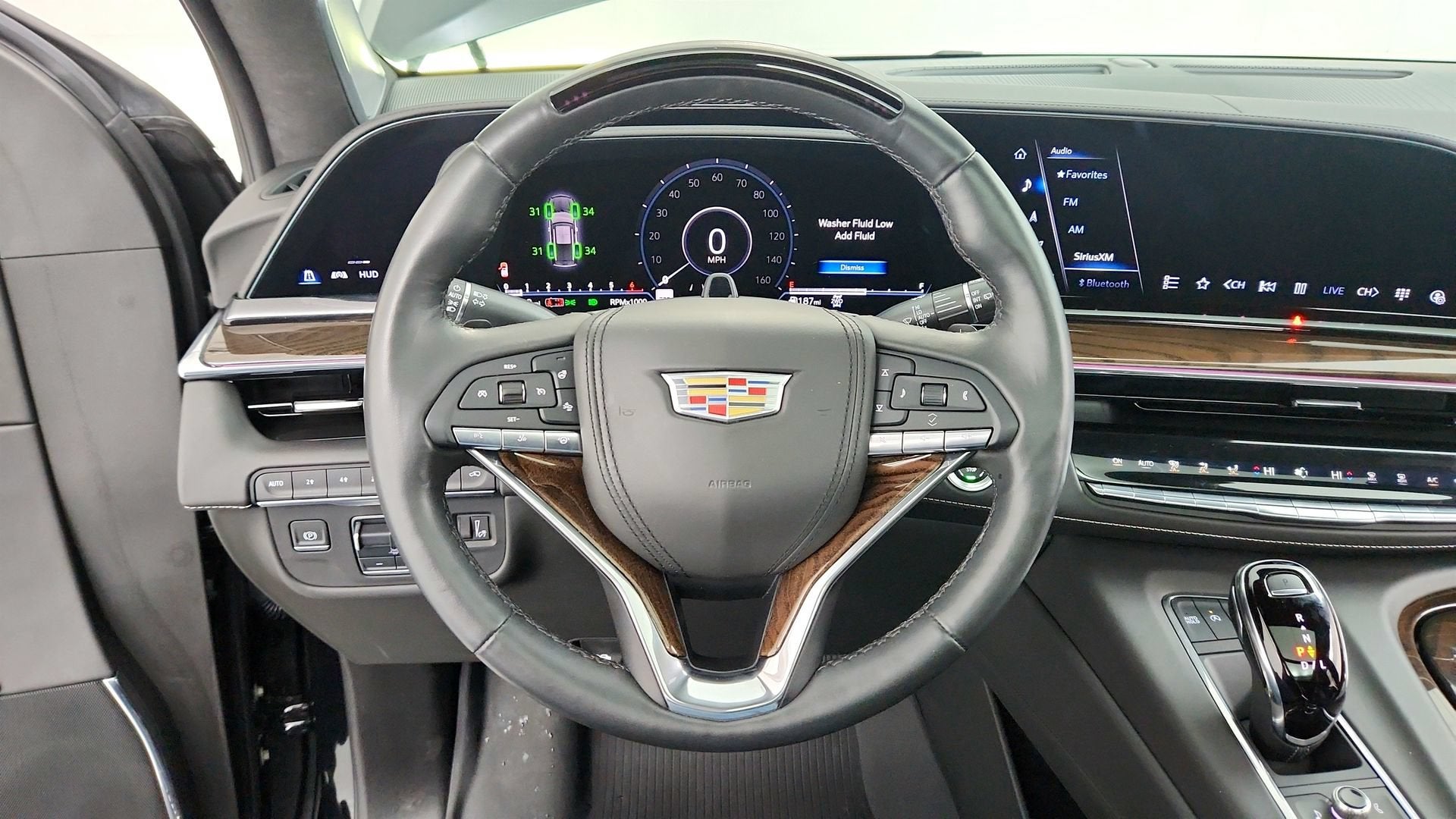 2023 Cadillac Escalade ESV 4WD Sport Platinum