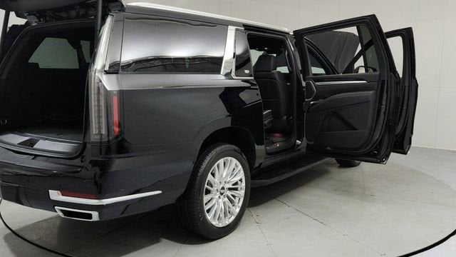 2025 Cadillac Escalade ESV Premium Luxury