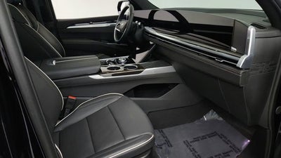 2025 Cadillac Escalade ESV Premium Luxury