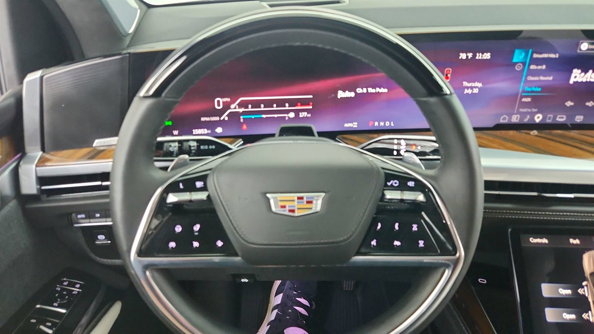 2026 Cadillac Escalade ESV Platinum Luxury
