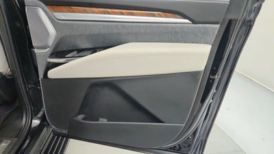 2026 Cadillac Escalade ESV Platinum Luxury