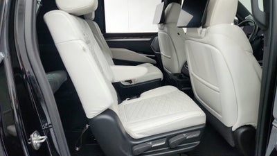 2026 Cadillac Escalade ESV Platinum Luxury