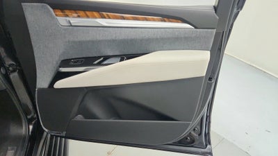 2026 Cadillac Escalade ESV Platinum Luxury