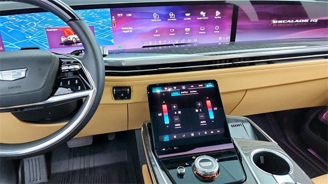 2025 Cadillac ESCALADE IQ Sport 2