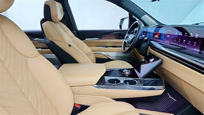 2025 Cadillac ESCALADE IQ Sport 2