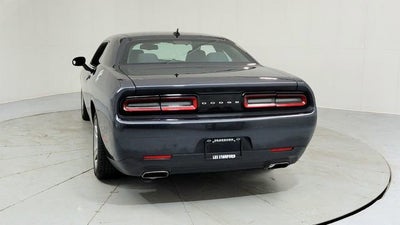 2017 Dodge Challenger SXT