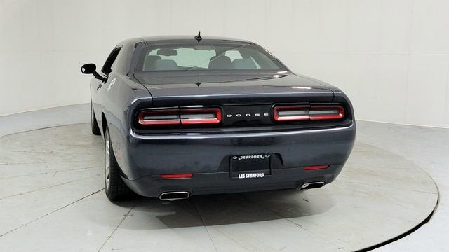 2017 Dodge Challenger SXT