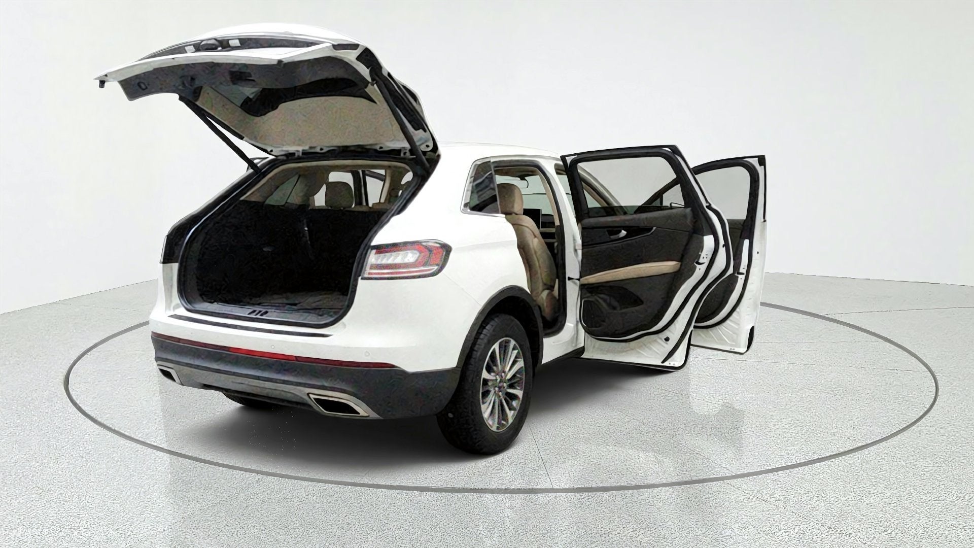 2023 Lincoln Nautilus Standard