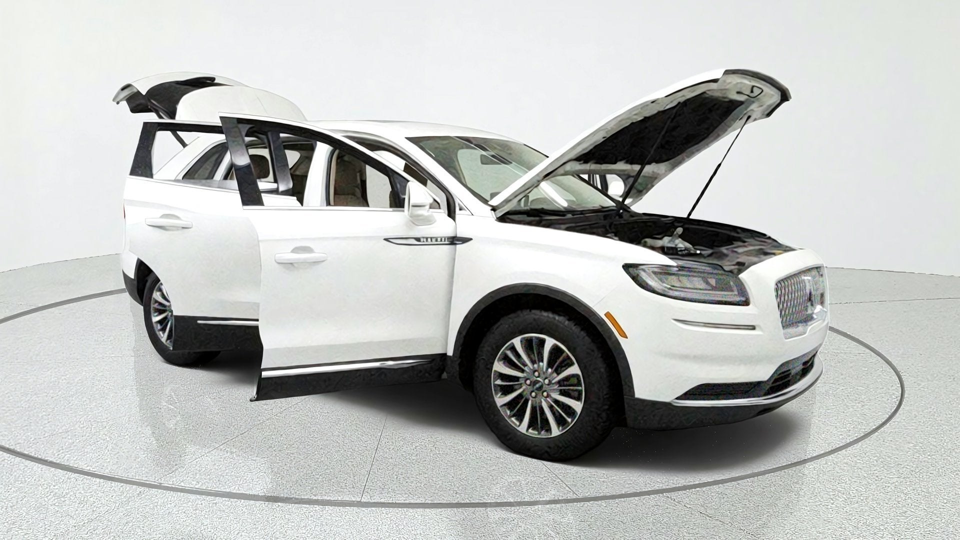 2023 Lincoln Nautilus Standard