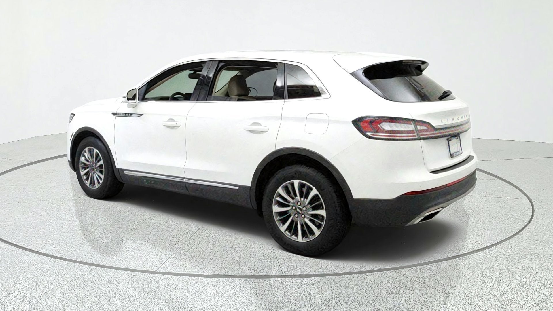 2023 Lincoln Nautilus Standard