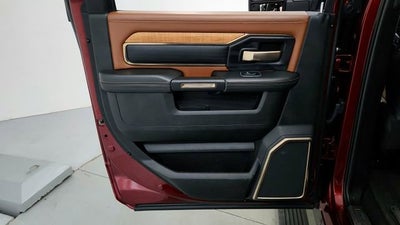 2023 RAM 3500 Limited Longhorn Crew Cab 4x4 8' Box