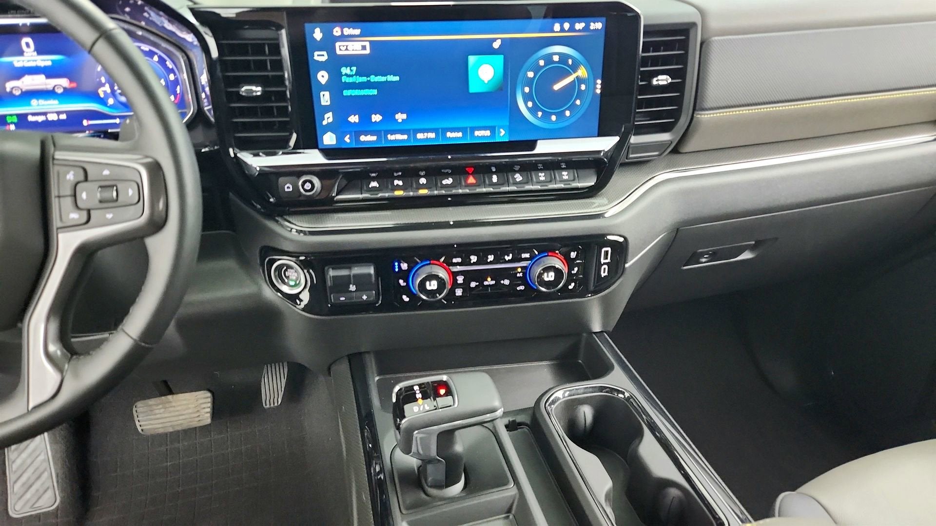 2025 Chevrolet Silverado 1500 ZR2