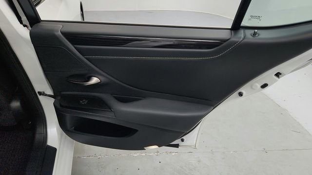 2021 Lexus ES ES 250