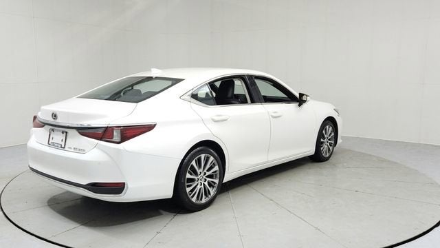 2021 Lexus ES ES 250
