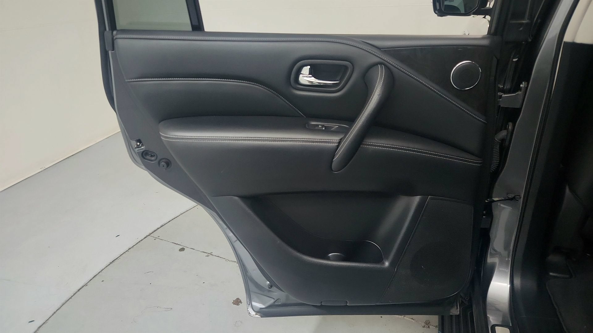 2021 INFINITI QX80 LUXE AWD