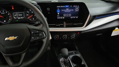 2025 Chevrolet Trax LS