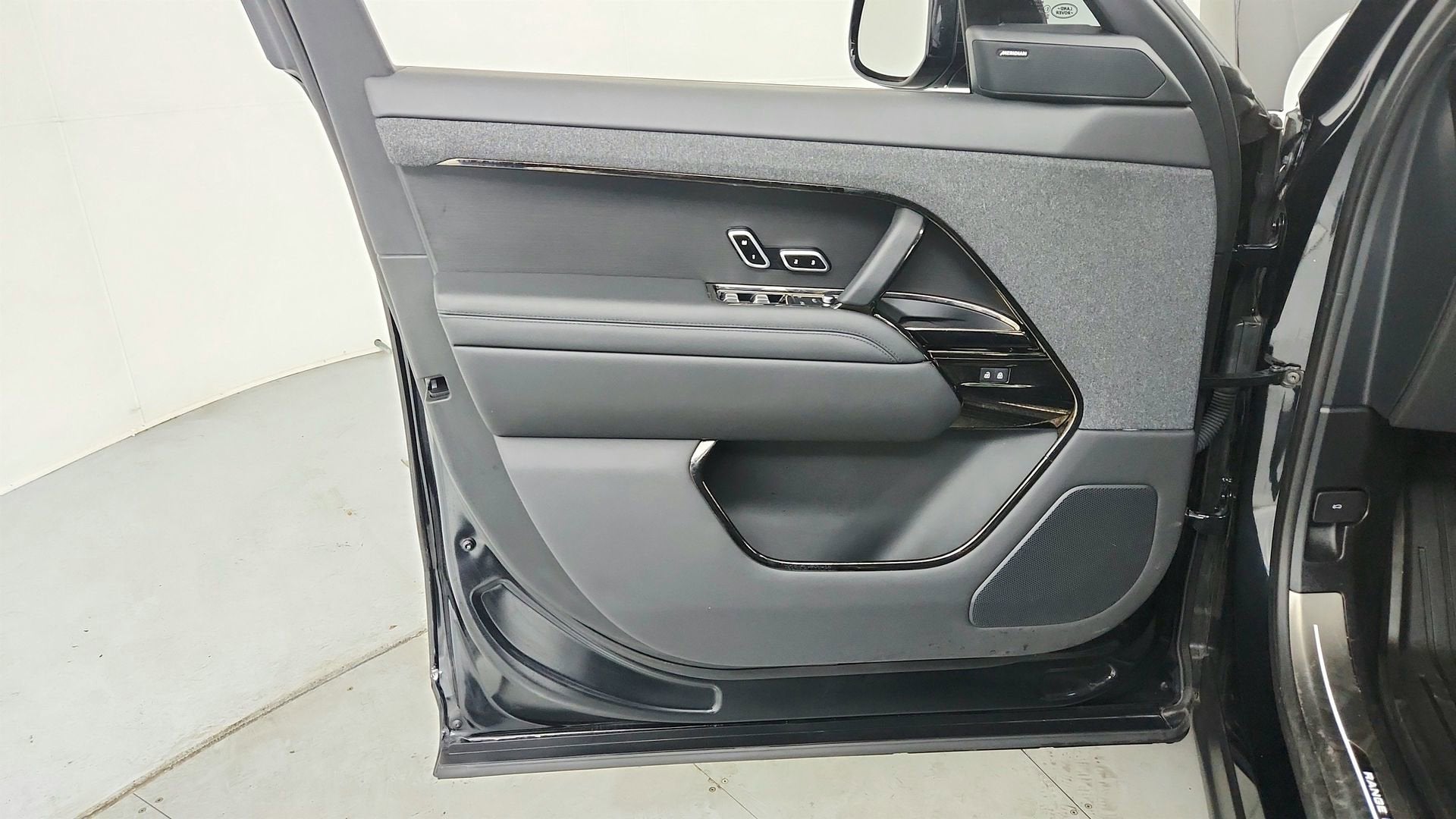 2023 Land Rover Range Rover Sport SE Dynamic