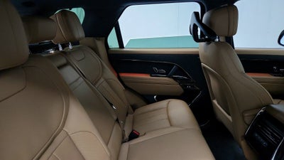 2025 Land Rover Range Rover Sport P360 SE