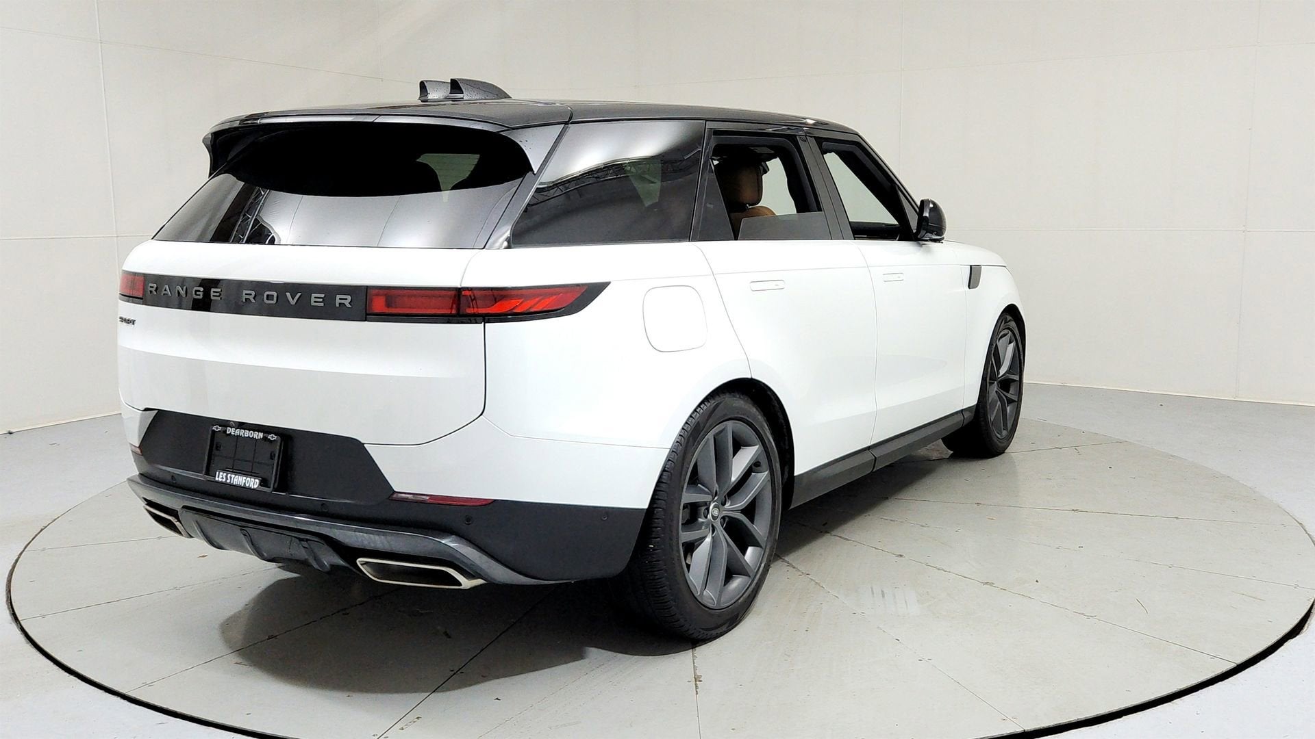 2025 Land Rover Range Rover Sport P360 SE