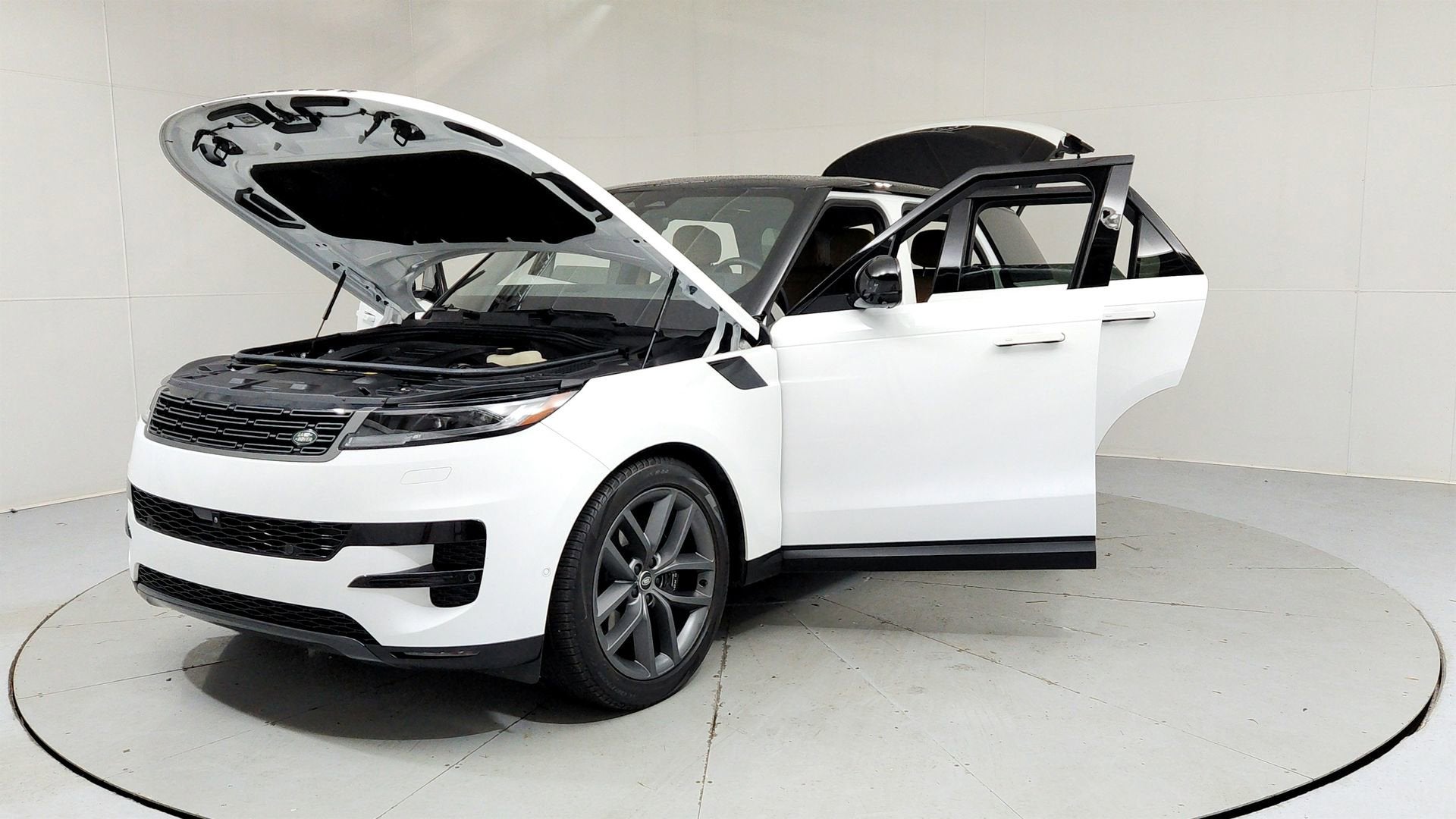 2025 Land Rover Range Rover Sport P360 SE