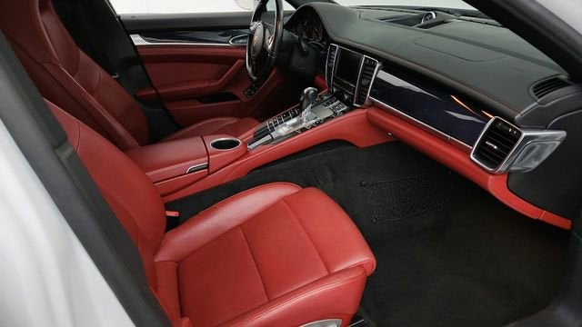 2014 Porsche Panamera Base