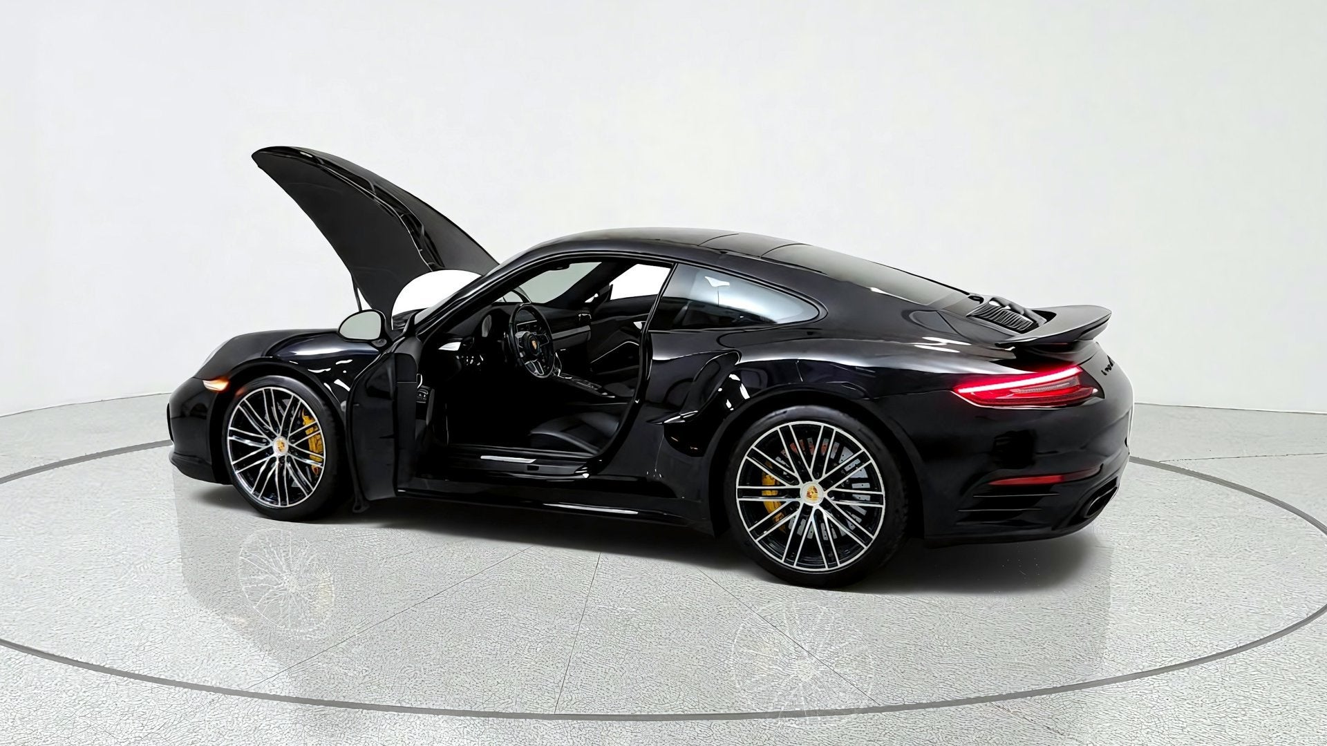 2018 Porsche 911 Turbo