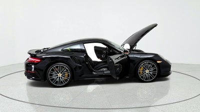 2018 Porsche 911 Turbo