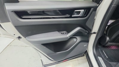 2021 Porsche Cayenne Coupe 4DR AWD COUPE