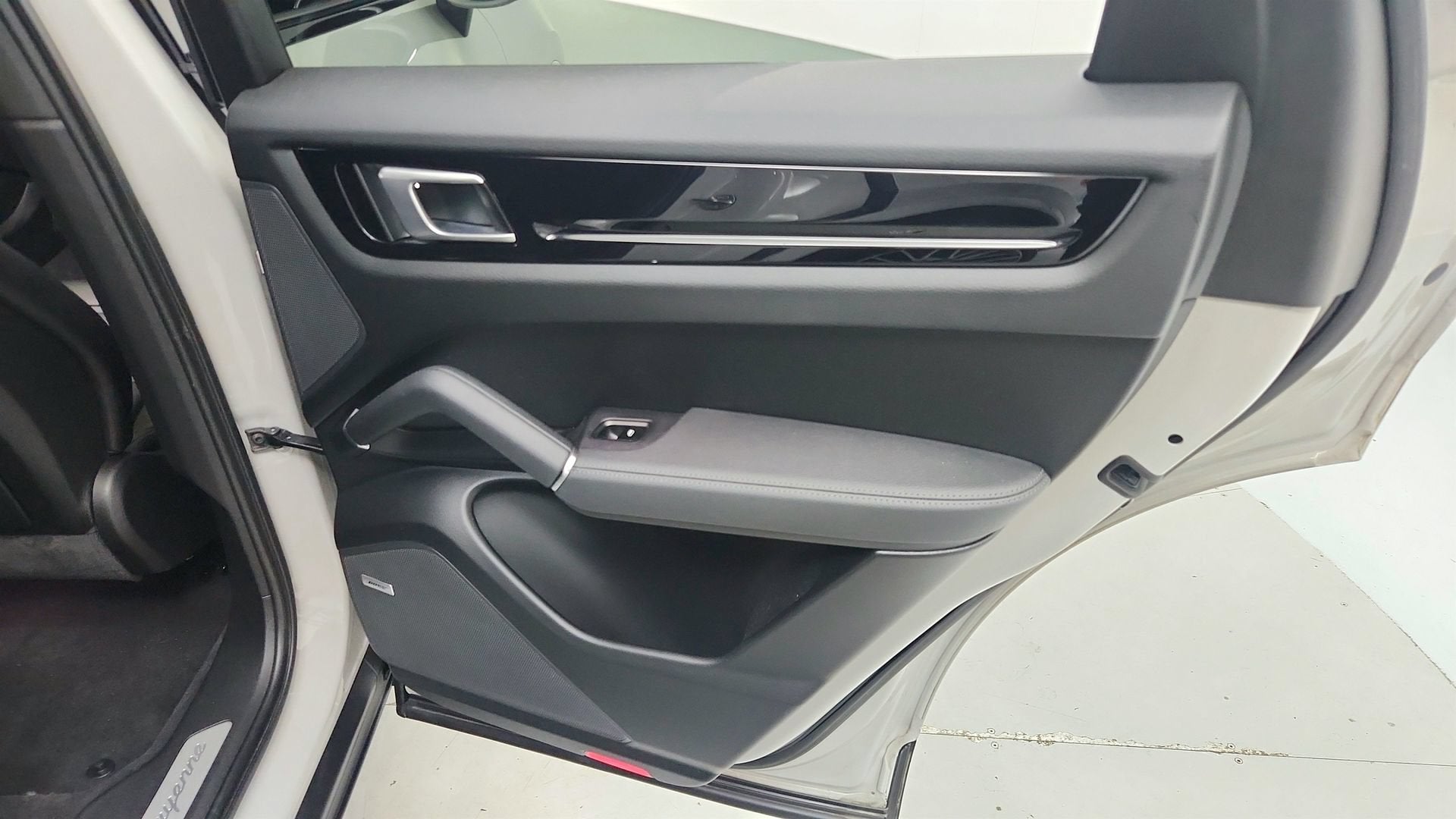 2021 Porsche Cayenne Coupe 4DR AWD COUPE