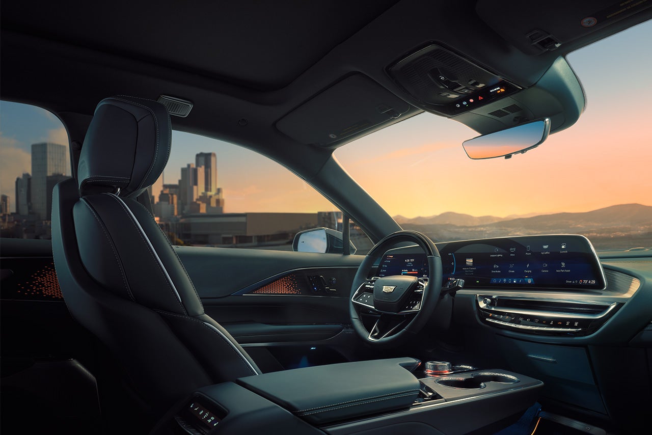 Les Stanford Cadillac in Dearborn MI