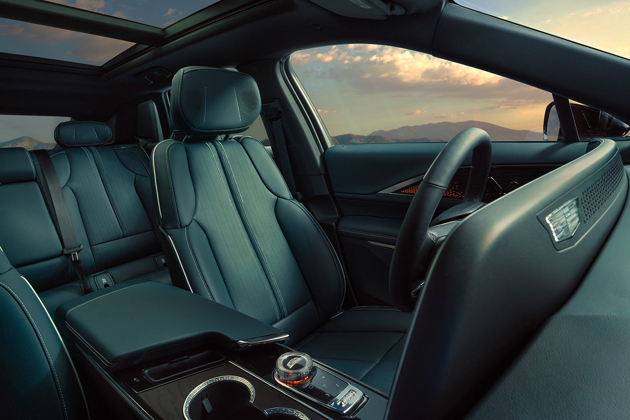 Les Stanford Cadillac in Dearborn MI