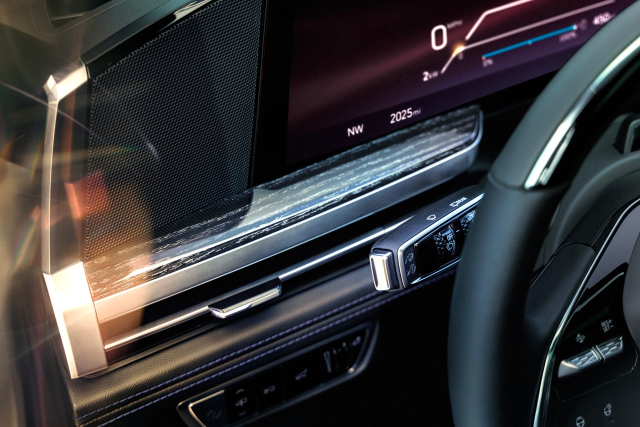 Les Stanford Cadillac in Dearborn MI